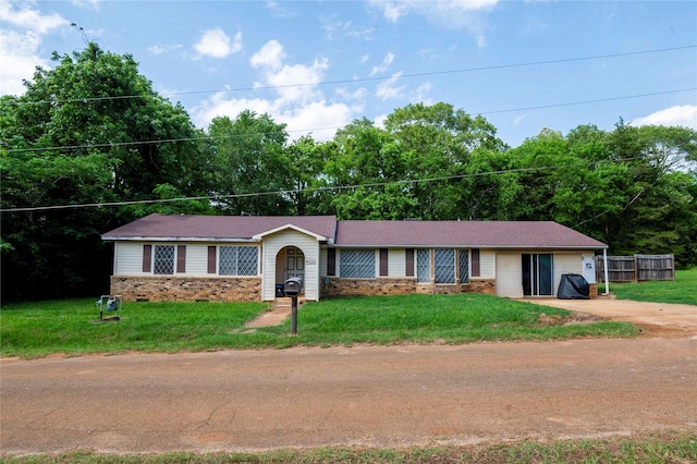 522 Price Dr, San Augustine, TX 75972 - single story home featuring brick siding