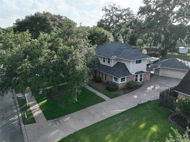 333 Banyan Dr, Lake Jackson, TX 77566
