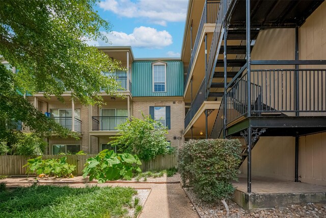 4515 Briar Hollow Pl Unit 307, Houston, TX 77027 - view of property with stairs