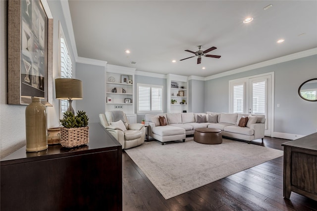 8670 Green Kolbe Ln, Houston, TX 77080 - living area featuring ceiling fan, ornamental molding, dark wood-type flooring, recessed lighting, and baseboards