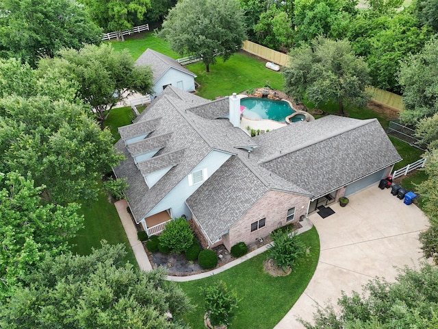 20103 Faye St, Tomball, TX 77377 - aerial view of property and surrounding area featuring a pool