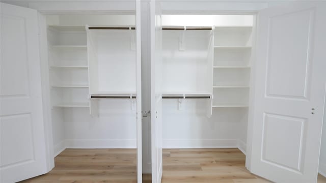 7805 Avenue Ave E, Houston, TX 77012 - view of closet