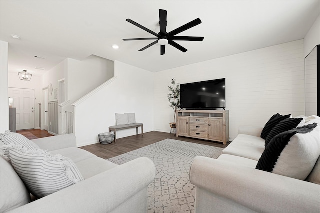 17723 Seed Drill Ln, Hockley, TX 77447 - living area featuring a ceiling fan, wood finished floors, baseboards, and recessed lighting