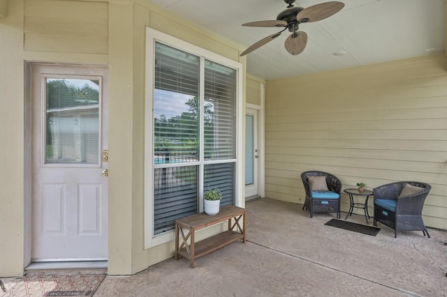 19634 Stone Lake Dr, Tomball, TX 77377 - view of patio featuring a ceiling fan