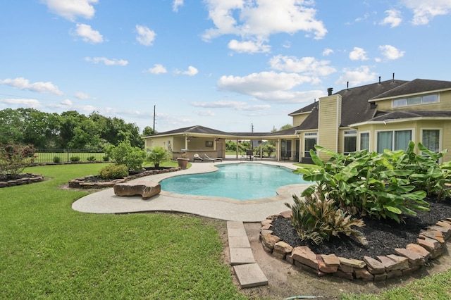 19634 Stone Lake Dr, Tomball, TX 77377 - view of swimming pool featuring a patio area