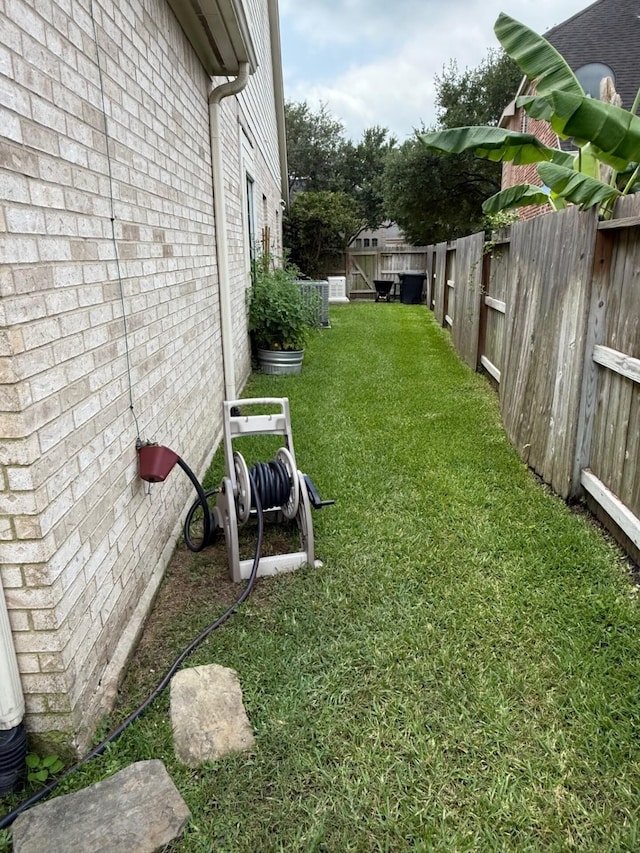 22602 Water Edge Ln, Katy, TX 77494 - view of yard