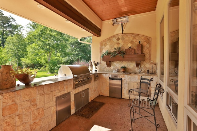 9502 Clubhouse Cir, Magnolia, TX 77354 - view of patio