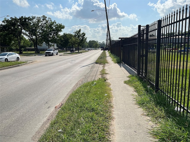 4815 E Tidwell Rd, Houston, TX 77016