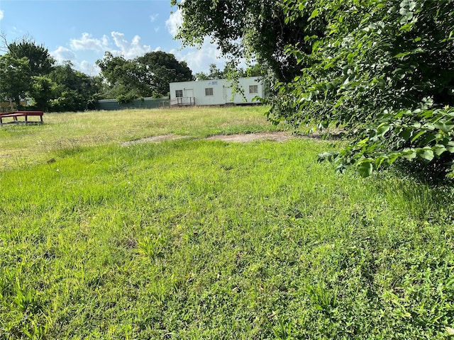 4815 E Tidwell Rd, Houston, TX 77016