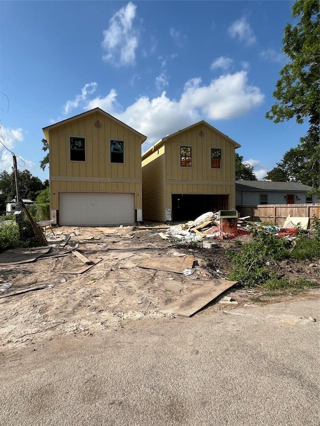 4815 E Tidwell Rd, Houston, TX 77016
