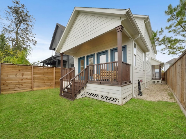 3322 Delhi St, Houston, TX 77022 - back of house featuring a deck