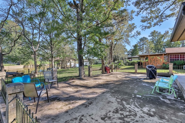 148 S Oak Bluff St, Trinity, TX 75862 - view of yard featuring fence