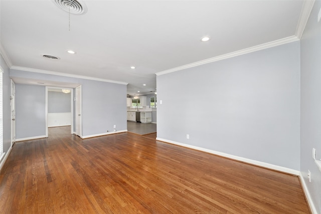 8022 Ridgeview Dr, Houston, TX 77055 - unfurnished living room featuring ornamental molding, wood finished floors, baseboards, and recessed lighting