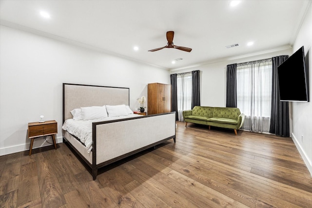 1702 De Milo Dr, Houston, TX 77018 - bedroom featuring hardwood / wood-style flooring, ornamental molding, baseboards, recessed lighting, and ceiling fan