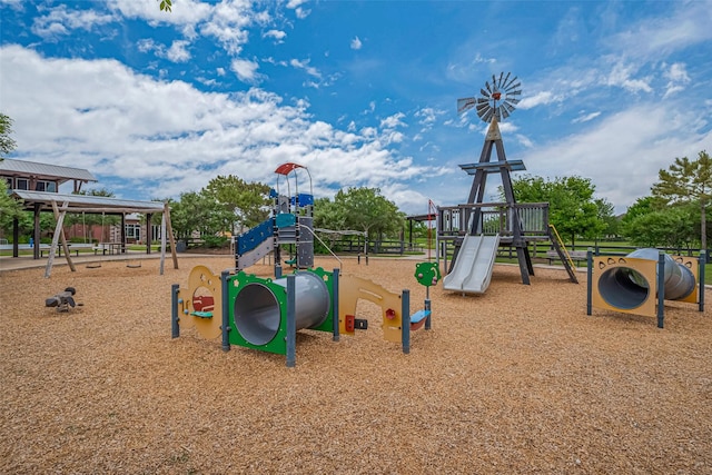 2610 Texas Orange Trl, Richmond, TX 77406 - view of play area