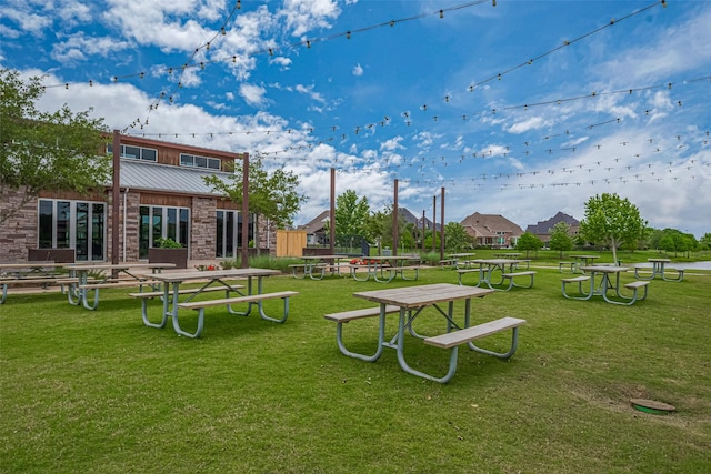 2610 Texas Orange Trl, Richmond, TX 77406 - view of home's community featuring a lawn