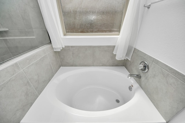 24063 Hawthorn Lakes Dr, New Caney, TX 77357 - bathroom with a bath