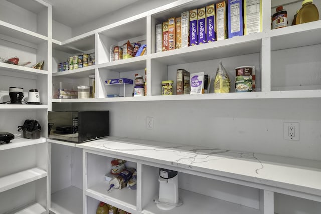 3508 Dick Barnes Loop, Bedias, TX 77831 - view of pantry