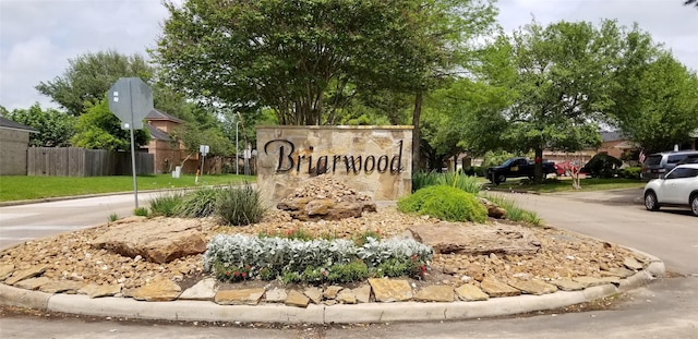 2118 Linea Del Pino St, Houston, TX 77077 - community / neighborhood sign with fence