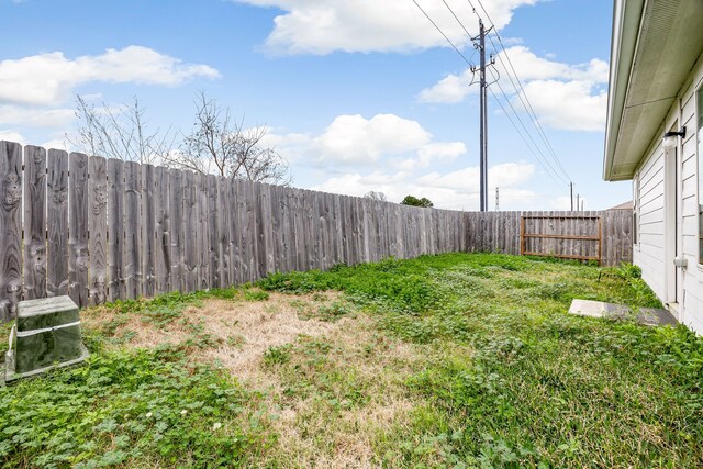 4347 Palmetto Grove Ln, Baytown, TX 77521 - view of fenced backyard