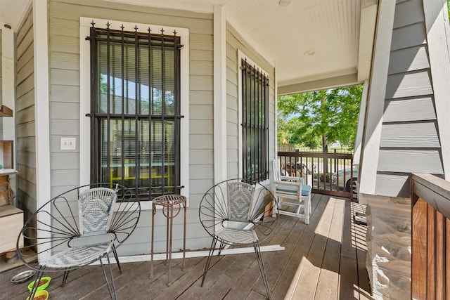 2719 Alabama St, Houston, TX 77004 - wooden deck featuring a porch