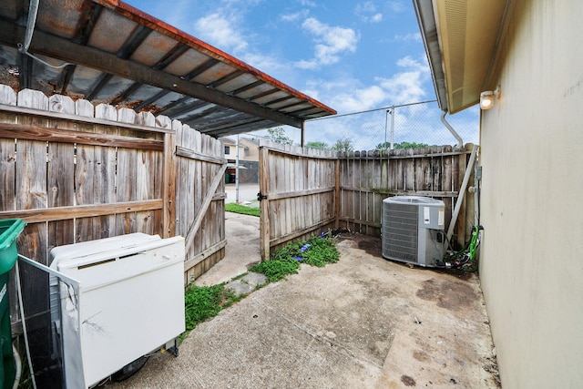 7836 Bateman Ln Unit 7836, Houston, TX 77088 - view of patio / terrace featuring central AC unit