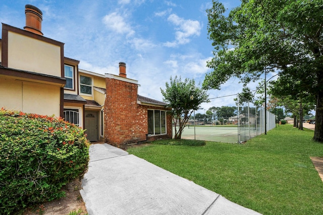 7836 Bateman Ln Unit 7836, Houston, TX 77088 - view of yard