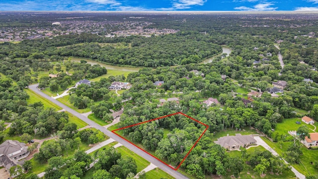 611 Oak Dr, Friendswood, TX 77546