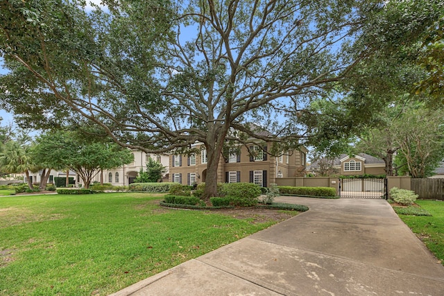 5567 Longmont Dr, Houston, TX 77056 - view of front of house with a gate