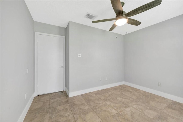 11710 Brettwood Cir, Houston, TX 77089 - spare room featuring a ceiling fan and baseboards