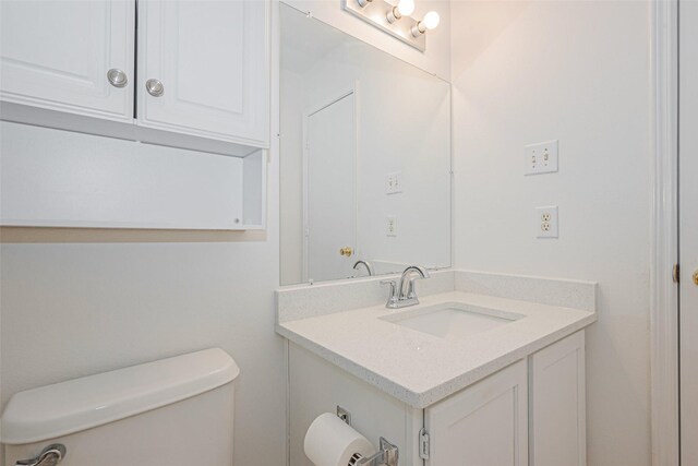8223 Golf Green Cir, Houston, TX 77036 - bathroom with toilet and vanity