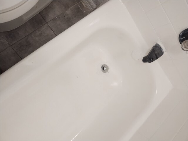 5625 Antoine Dr Unit 705, Houston, TX 77091 - bathroom view