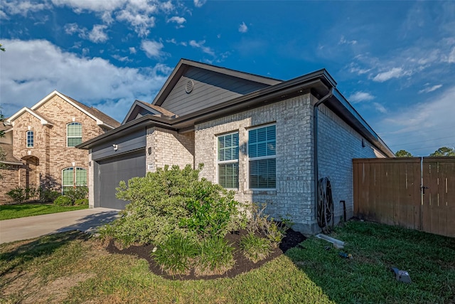 2446 Palisade Crest Dr, Rosharon, TX 77583 - view of front of home with driveway and an attached garage