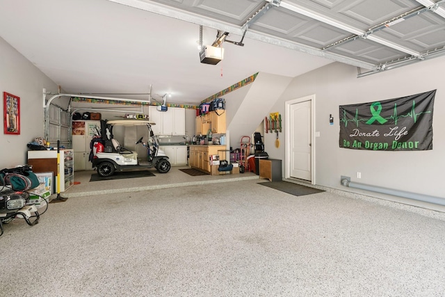 60 Fairfield Dr, Montgomery, TX 77356 - garage with a garage door opener
