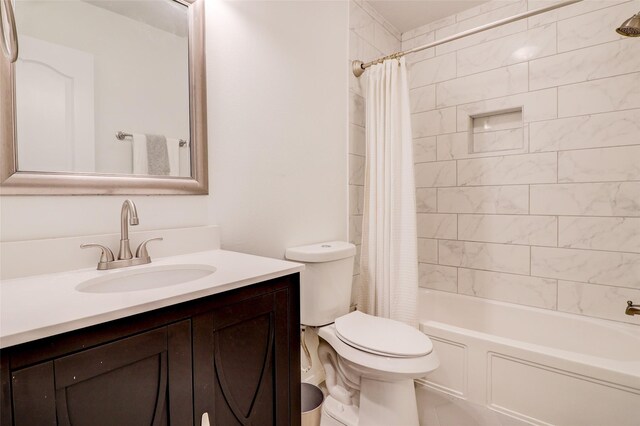 5339 Canyon Hollow Dr, Houston, TX 77084 - bathroom with vanity, toilet, and shower / bath combo