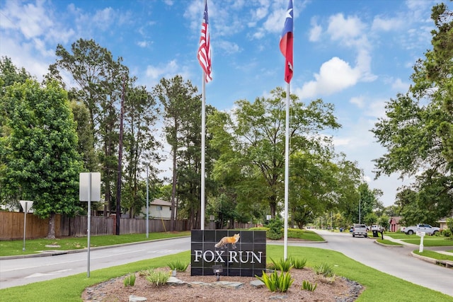2718 Leichester Dr, Spring, TX 77386 - view of community sign