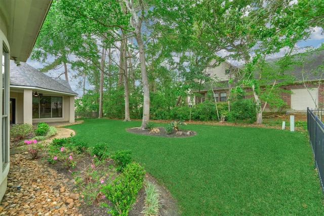 145 W Shore Dr, Montgomery, TX 77356 - view of yard