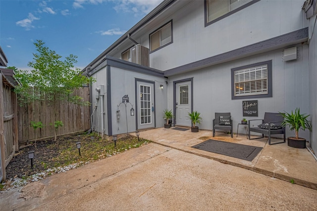 5825 Village Forest Ct, Houston, TX 77092 - rear view of house featuring a patio and a fenced backyard