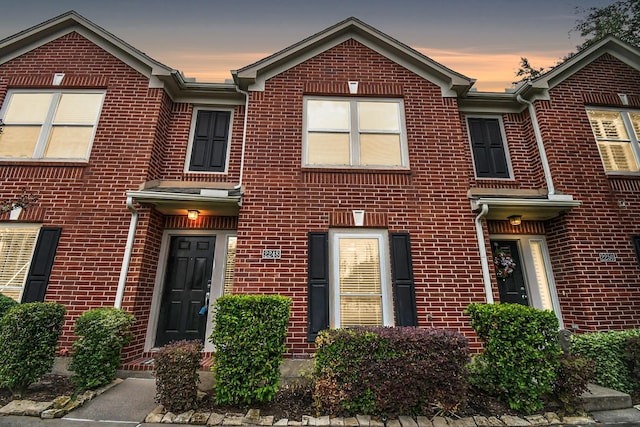 2248 Ann St, Houston, TX 77003 - view of front of home featuring brick siding