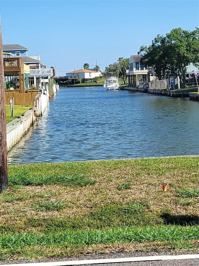 106 Driftwood Rd, Freeport, TX 77541 - water view