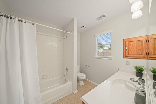 8602 Canyon Pine Dr, Spring, TX 77379 - full bath with tile patterned floors, toilet, vanity, shower / bath combo with shower curtain, and baseboards