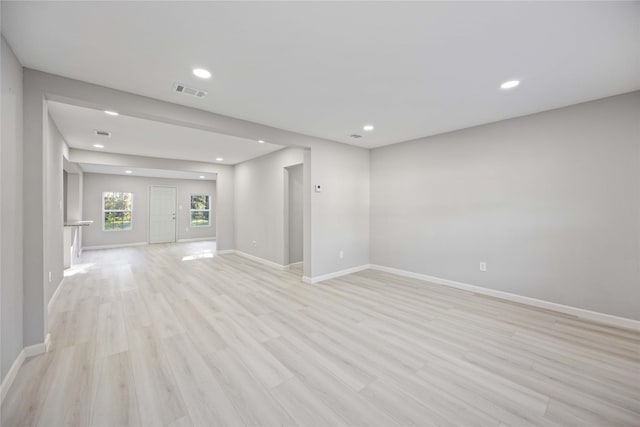 4114 Hoffman St, Houston, TX 77026 - empty room with recessed lighting, baseboards, and light wood-style flooring