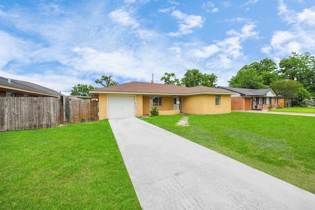 141 E Twickenham Trl, Houston, TX 77076 - ranch-style home featuring driveway, an attached garage, and brick siding