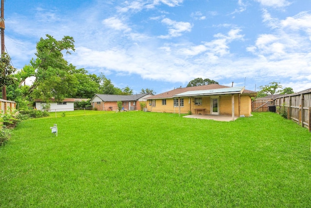 141 E Twickenham Trl, Houston, TX 77076 - back of house featuring a patio