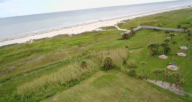 810 Ramsar Rd, Galveston, TX 77550 - photo 11