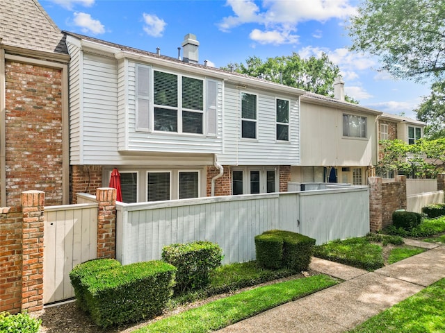 1146 Fountain View Dr Unit 204, Houston, TX 77057 - multi unit property featuring brick siding and a chimney