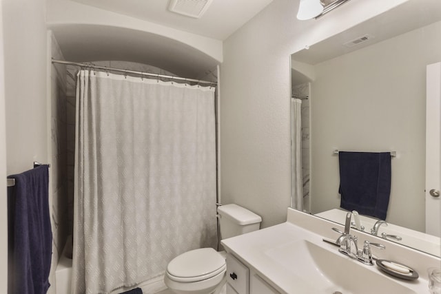 5010 Trembling Aspen Ln, Rosenberg, TX 77471 - bathroom with toilet and vanity