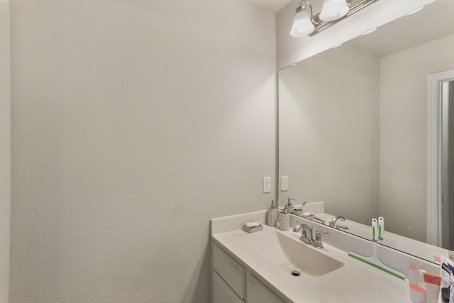 5010 Trembling Aspen Ln, Rosenberg, TX 77471 - bathroom with vanity