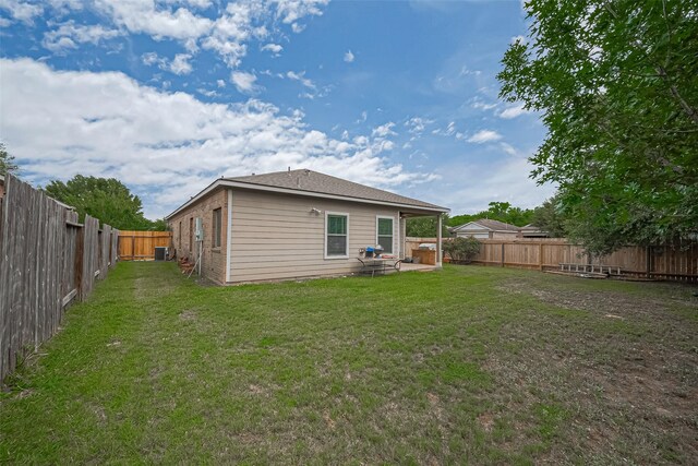 614 Starboard Ct, Katy, TX 77494 - rear view of property with a patio