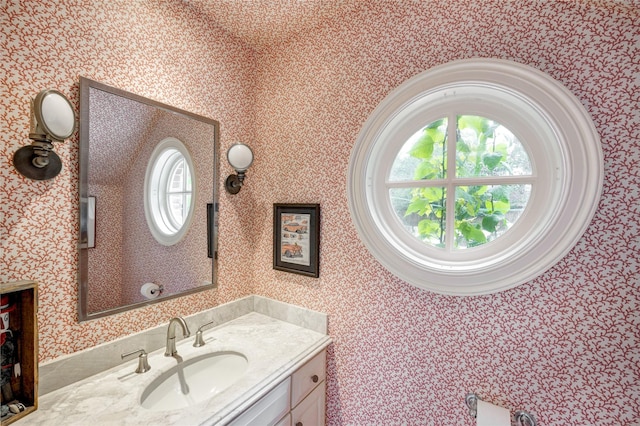 3653 Inverness Dr, Houston, TX 77019 - bathroom with vanity and wallpapered walls